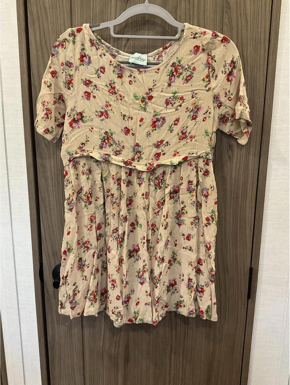Audrey Womens Tan/floral Short Sleeve Blouse Size Small